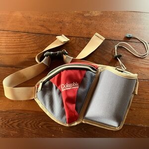 Columbia Hydration Holster Fanny Pack Belt Running Hiking Travel